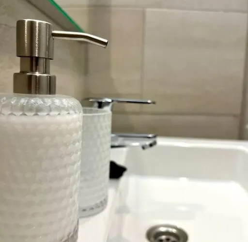 New! - Patios De La Ribera アパート