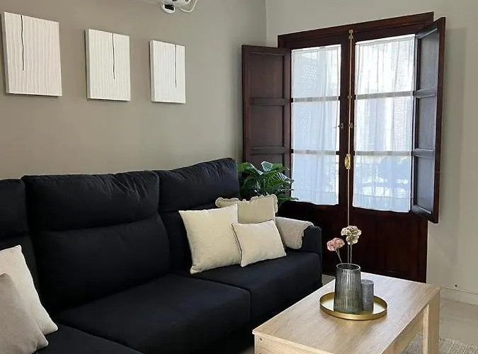 New! - Patios De La Ribera * コルドバ