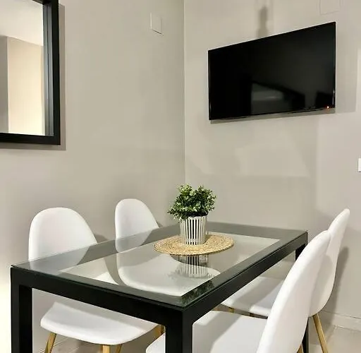 New! - Patios De La Ribera