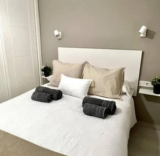 New! - Patios De La Ribera *